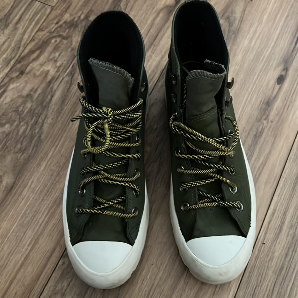 Converse boots